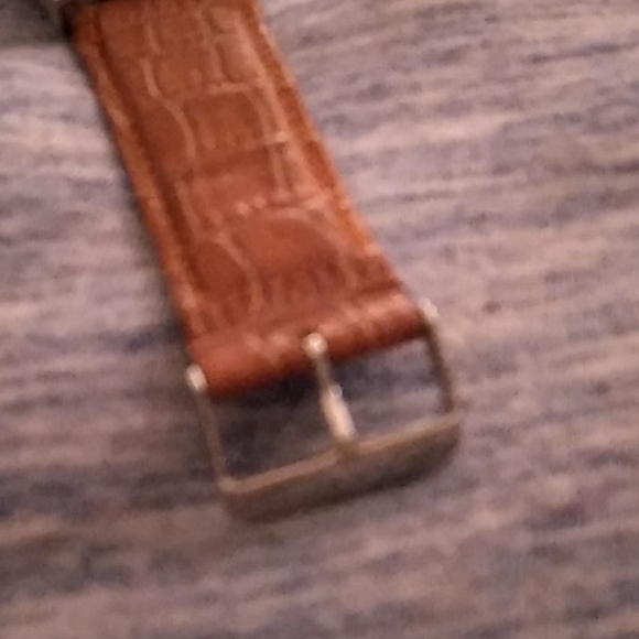 Watch - Picture 3 of 4